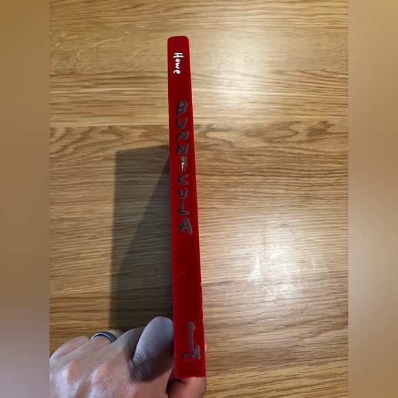 Bunnicula. A Rabbit Tale Mystery - Picture 4 of 4